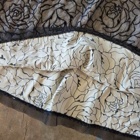 Vintage 90s Y2K Floral Mesh Midi Skirt Size S P Black Roses Whimsygoth Gothic - Picture 4 of 7